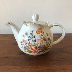 Vintage Floral Teapot